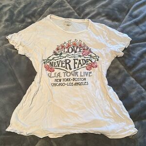 Cute vintage shirt